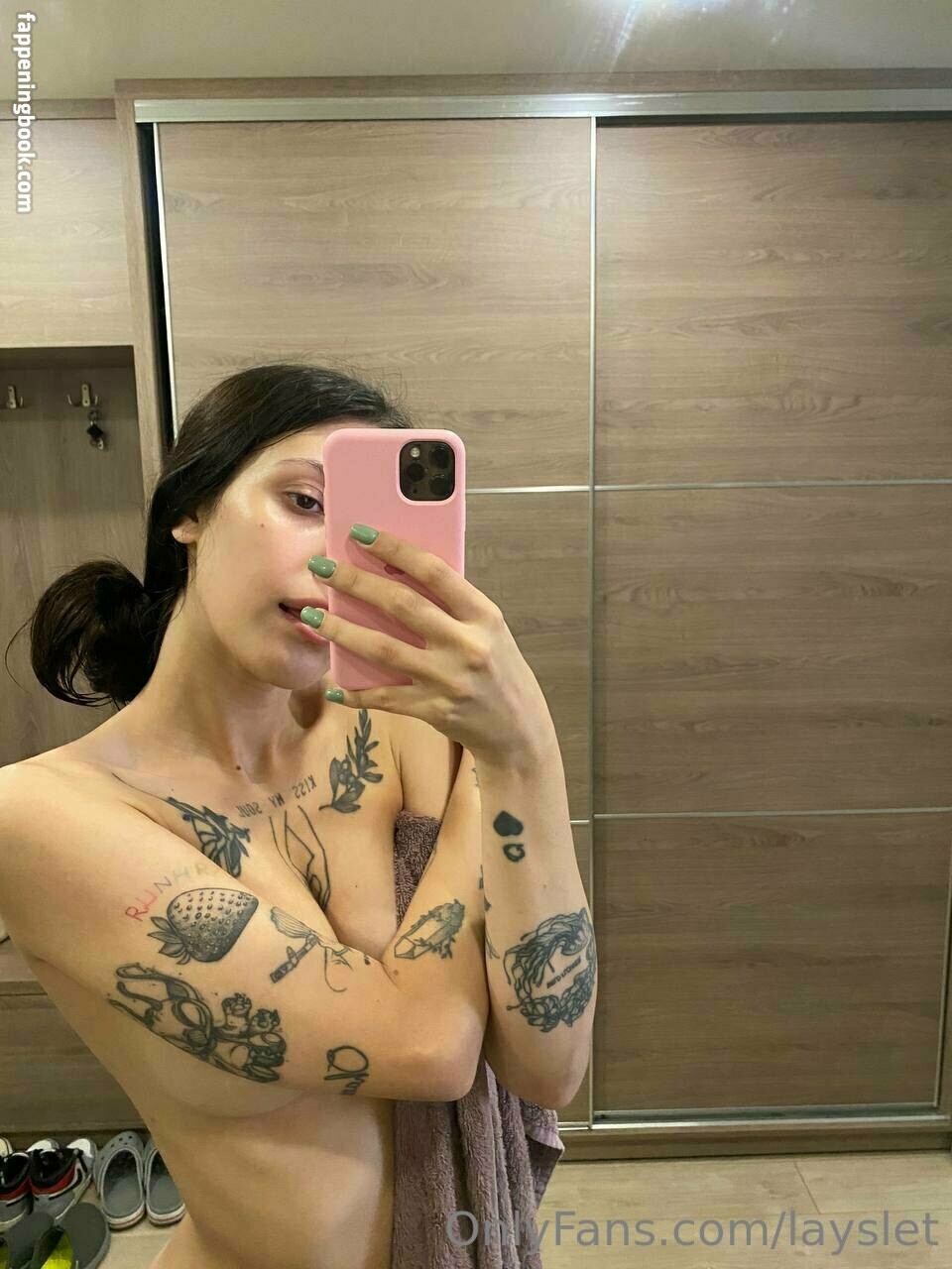 layslet onlyfans the fappening fappeningbook